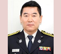 김 성 진   /  영암소방서 예방안전과장 소방령