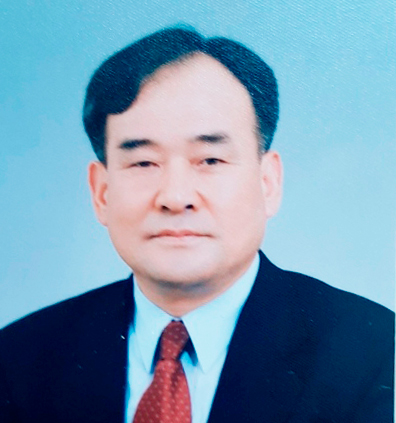 신순철 / 군서면 모정리 출생 /전 현대택배(주) 전무이사 / 전 산업자원부 기술표준원 심사위원