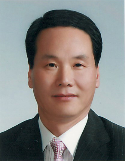 문 배 근       ​ ​​본지 대표이사·발행인