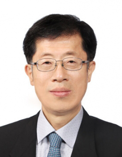 문 승 권        영암읍 장암리生​​​​​​ 다산경영정보연구원장(경영학박사)