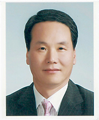 문 배 근       영암신문 대표이사·발행인