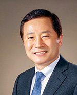 전 동 호           ​​서호면 엄길生  도로 및 공항기술사​​​​​​  공학박사 ​ ​​​​​​전라남도 건설교통 국장 역임