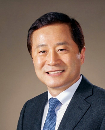 전 동 호  ​​ㆍ서호면 엄길生ㆍ도로 및 공항기술사ㆍ공학박사ㆍ​​​​​전라남도 건설교통 국장 역임